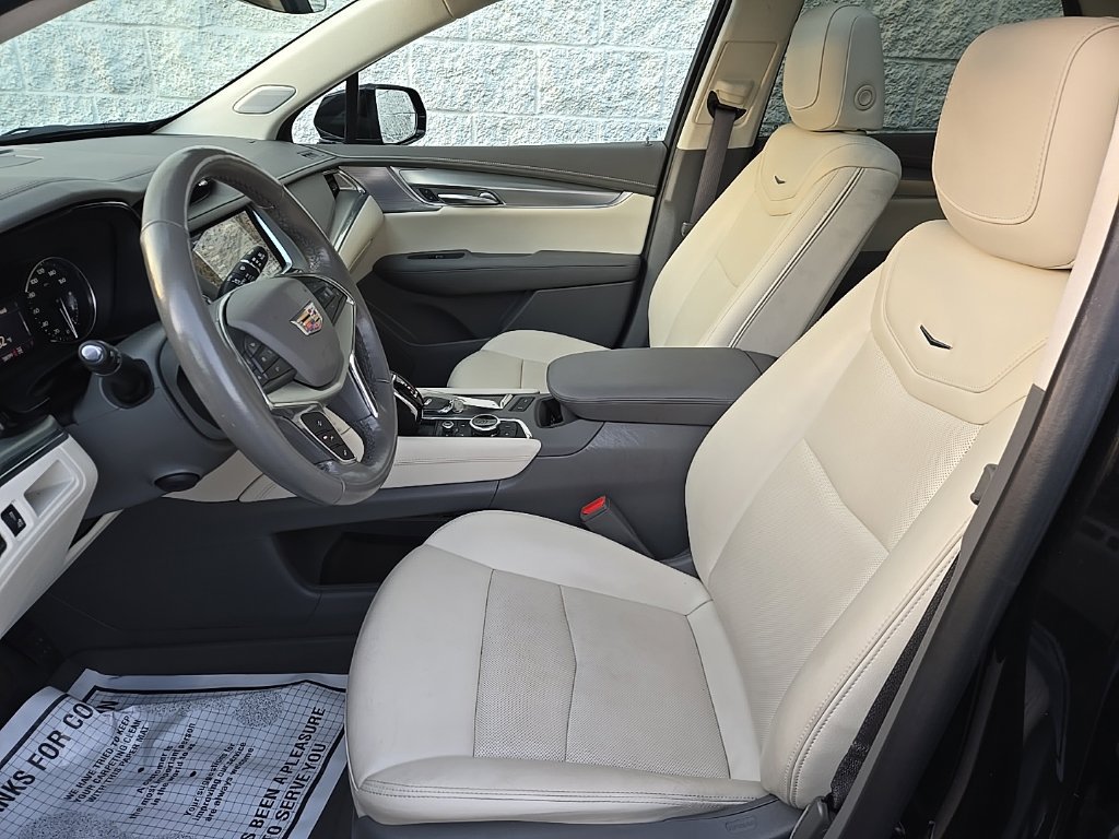 Certified 2023 Cadillac XT5 Premium Luxury AWD/4WD image 14