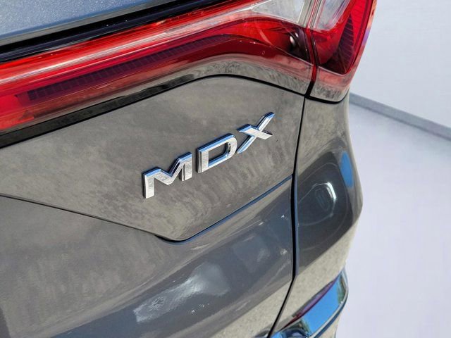 Certified 2024 Acura MDX FWD w/ Technology Package image 5