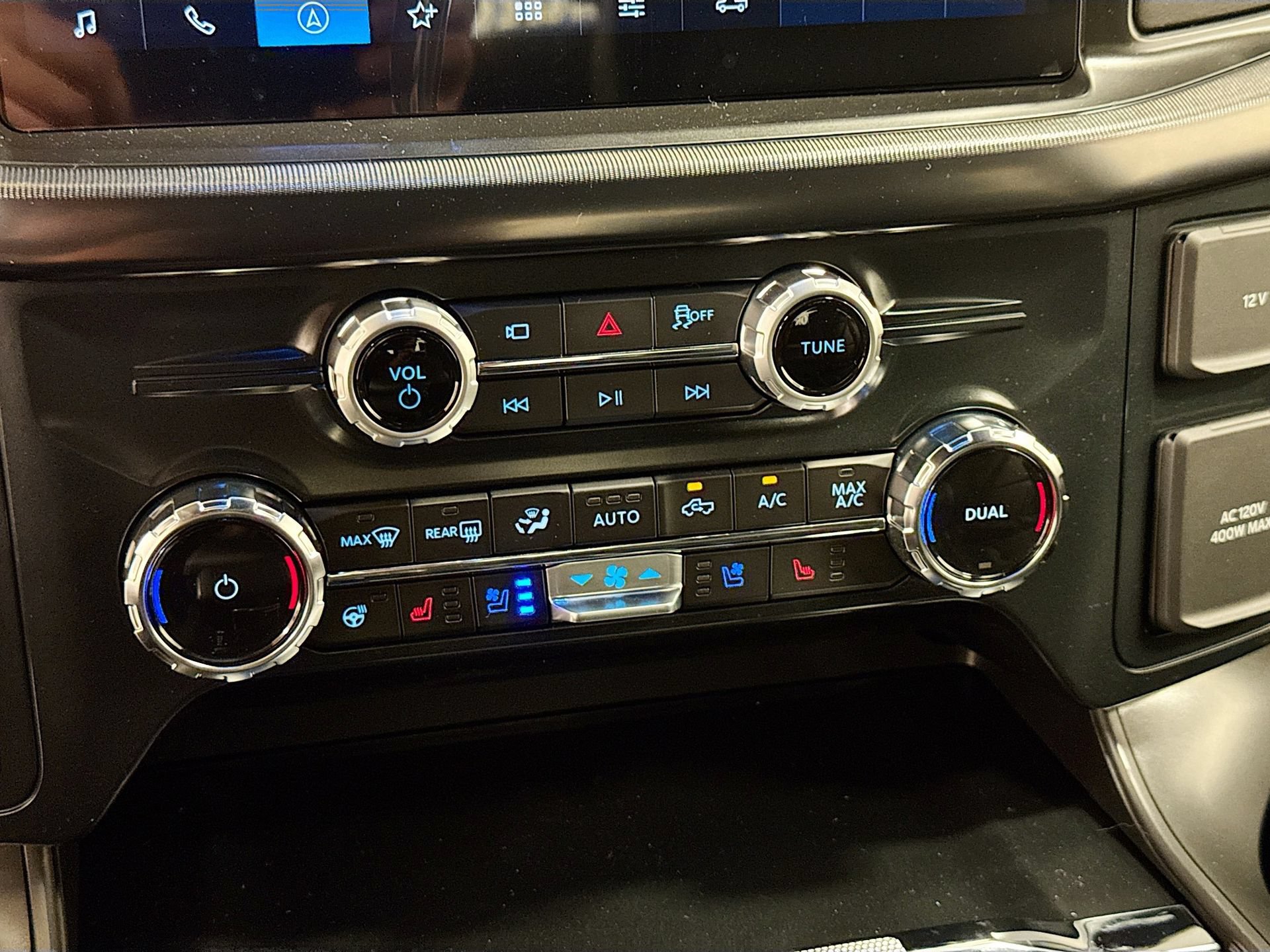 New 2026 Ford F150 Lariat AWD/4WD image 15