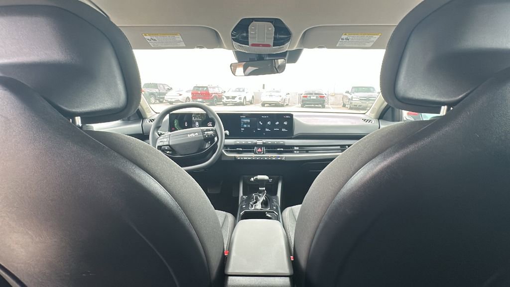 Used 2025 Kia K4 LXS FWD image 29