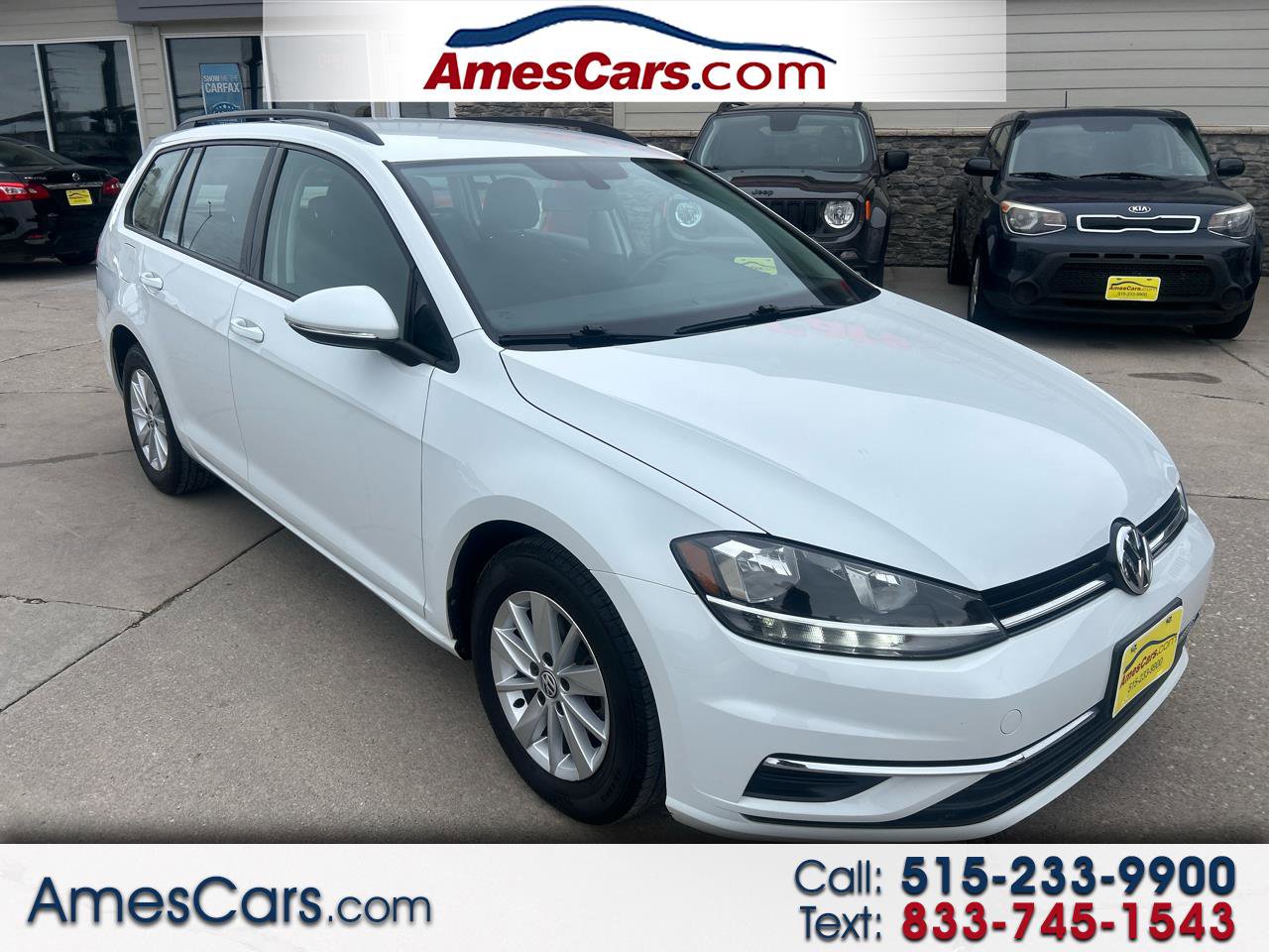 Used 2019 Volkswagen Golf S image 1
