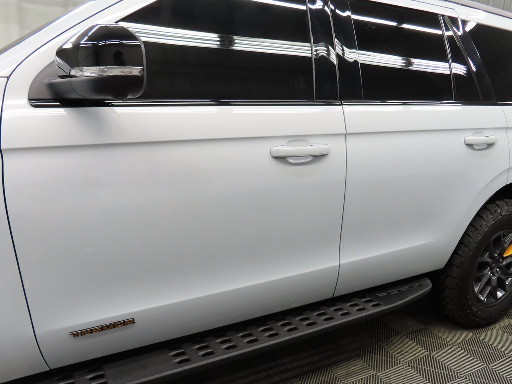 Used 2025 Ford Expedition Tremor image 51