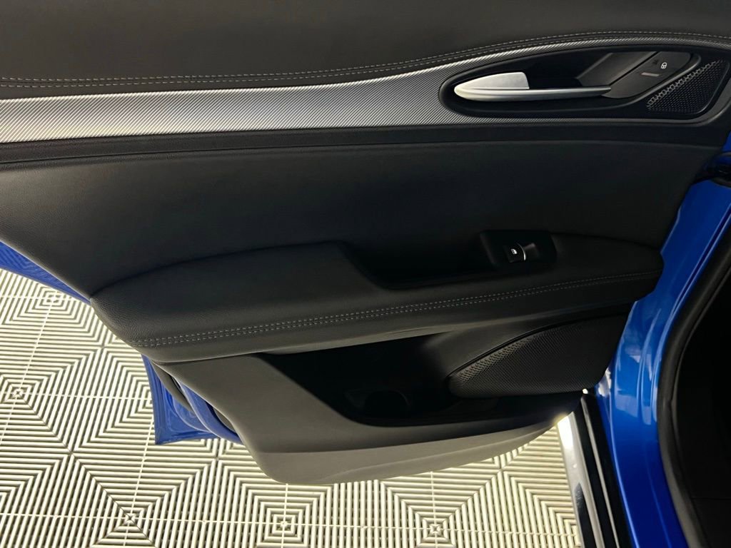 Used 2024 Alfa Romeo Stelvio Veloce image 29