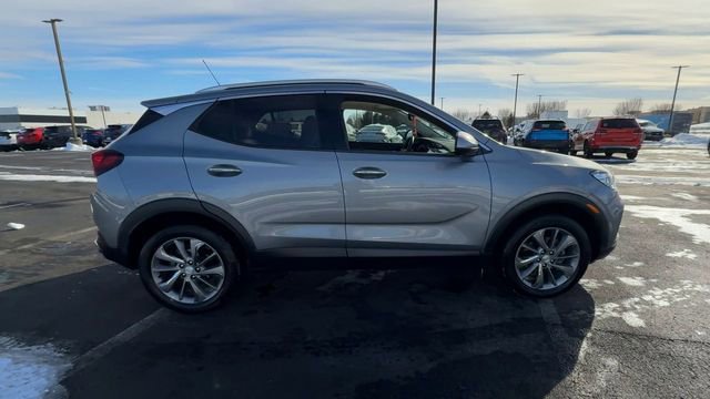 Used 2023 Buick Encore GX Essence w/ Advanced Technology Package image 9