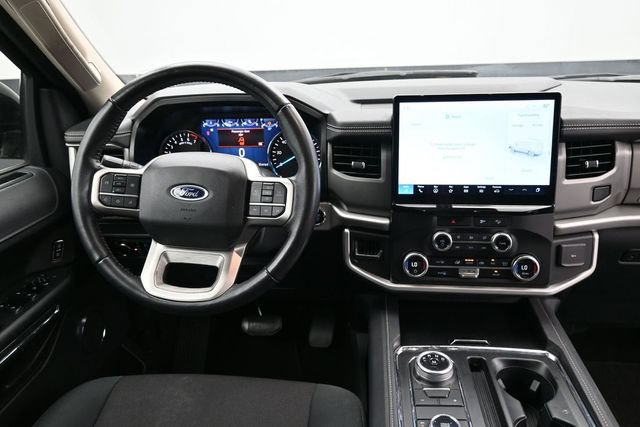 Used 2023 Ford Expedition XL AWD/4WD image 10