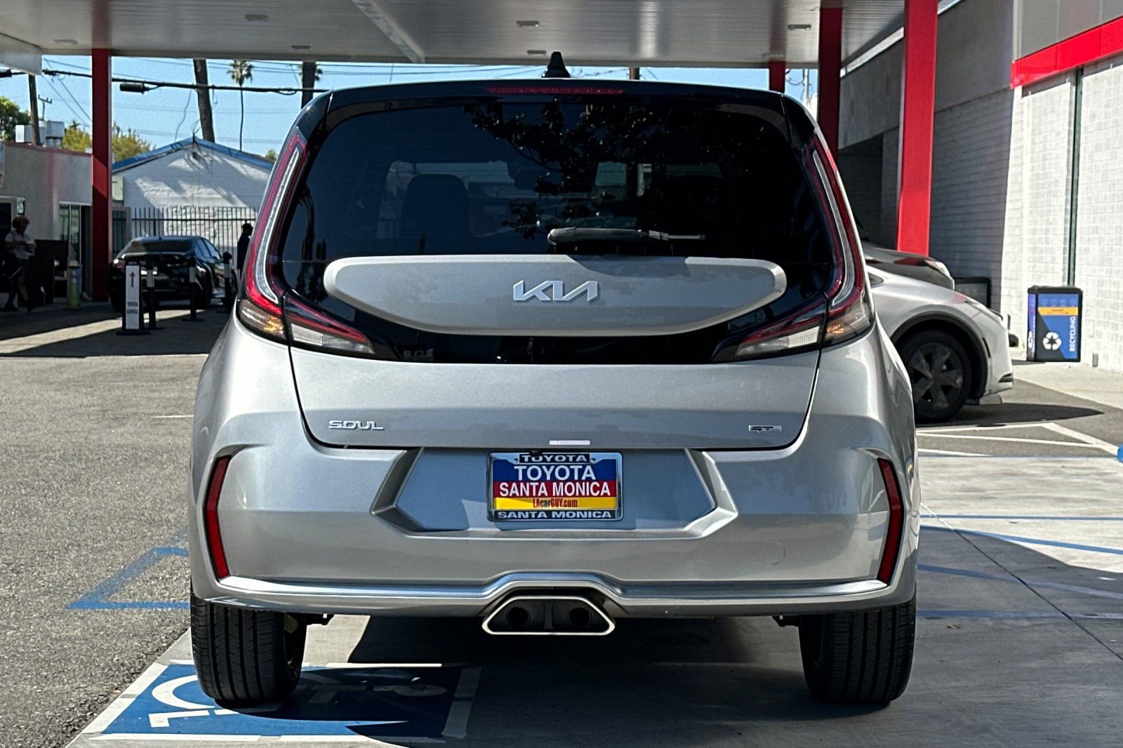Used 2023 Kia Soul GT-Line w/ GT-Line Technology Package FWD image 5
