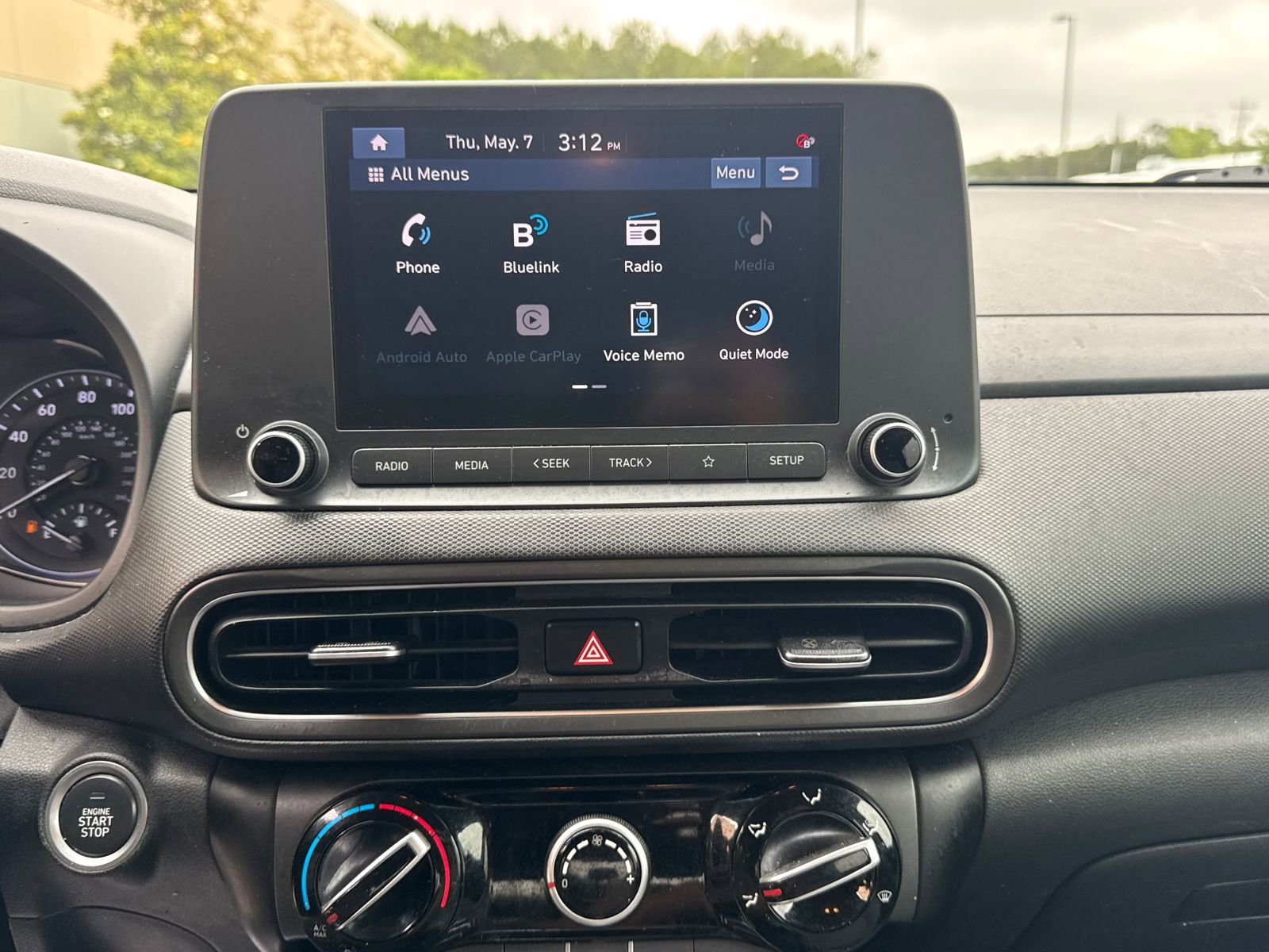 Used 2023 Hyundai Kona SEL FWD image 27