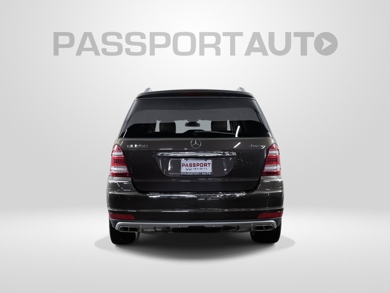 Used 2012 Mercedes-Benz GL 550 4MATIC image 5