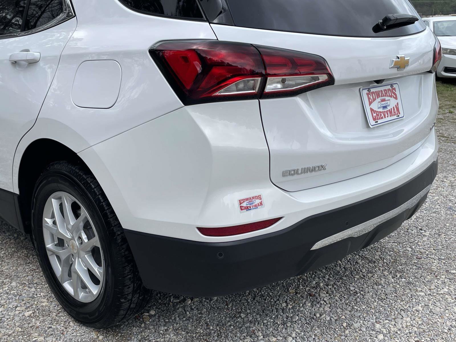 Used 2024 Chevrolet Equinox LT w/ Driver Convenience Package image 31