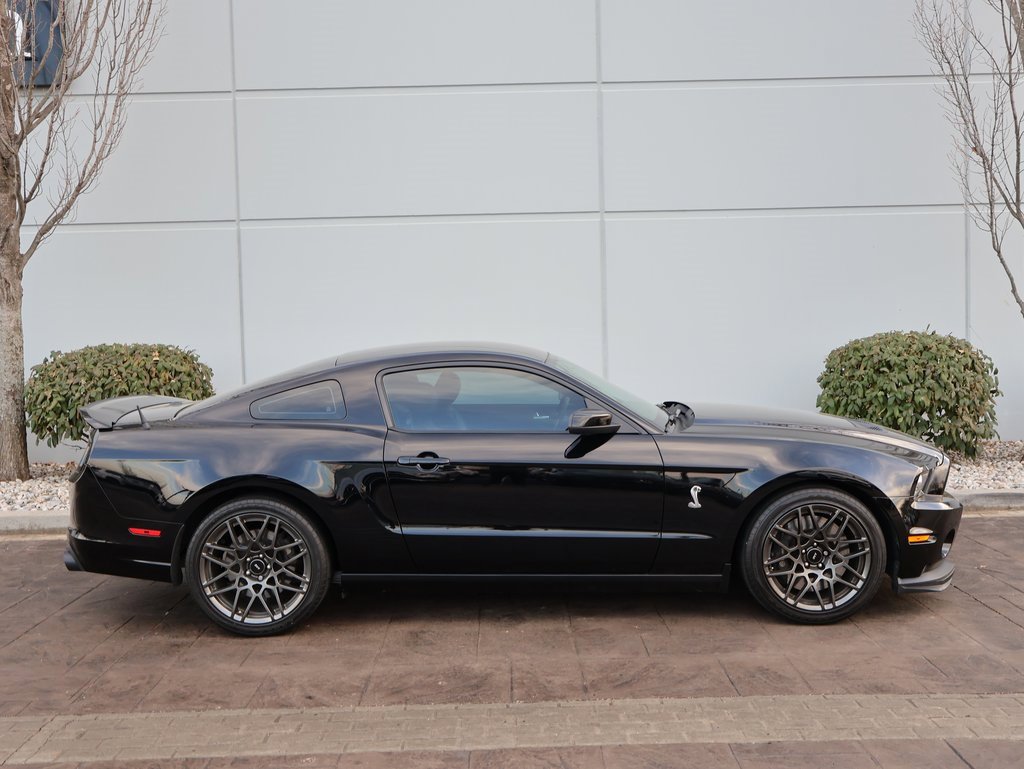 Used 2013 Ford Mustang Shelby GT500 image 5