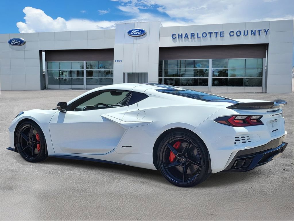 Used 2025 Chevrolet Corvette E-Ray image 3