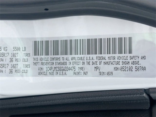 Used 2016 Jeep Cherokee Latitude w/ Cold Weather Group image 34