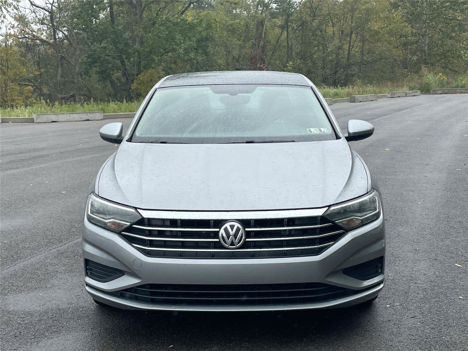 Used 2020 Volkswagen Jetta SE w/ SE Cold Weather Package FWD image 8