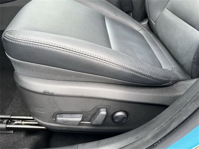 Used 2023 Hyundai Kona Limited image 14