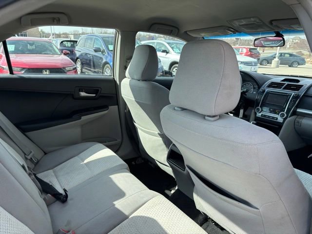 Used 2012 Toyota Camry LE image 22