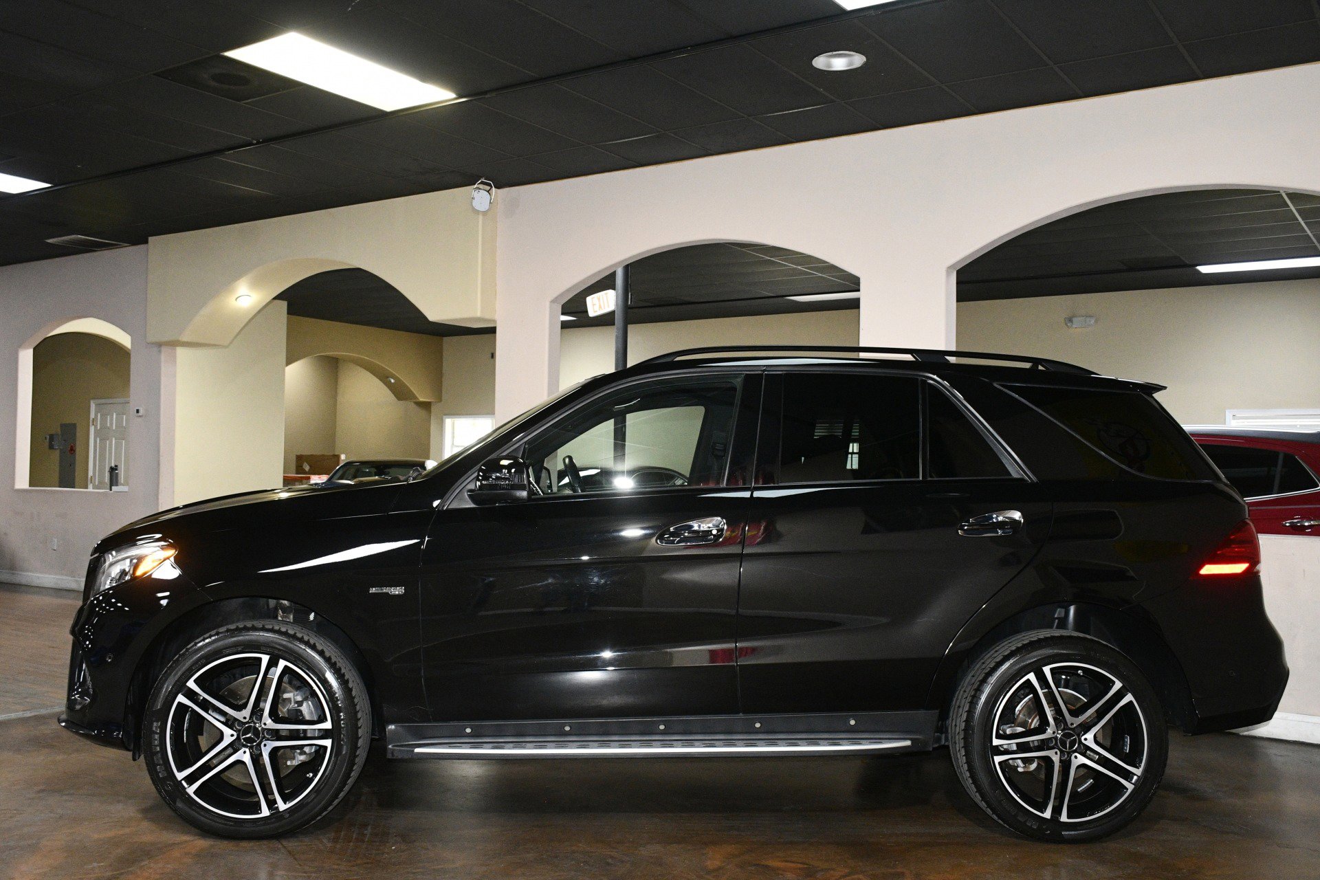 Used 2018 Mercedes-Benz GLE 43 AMG 4MATIC image 51