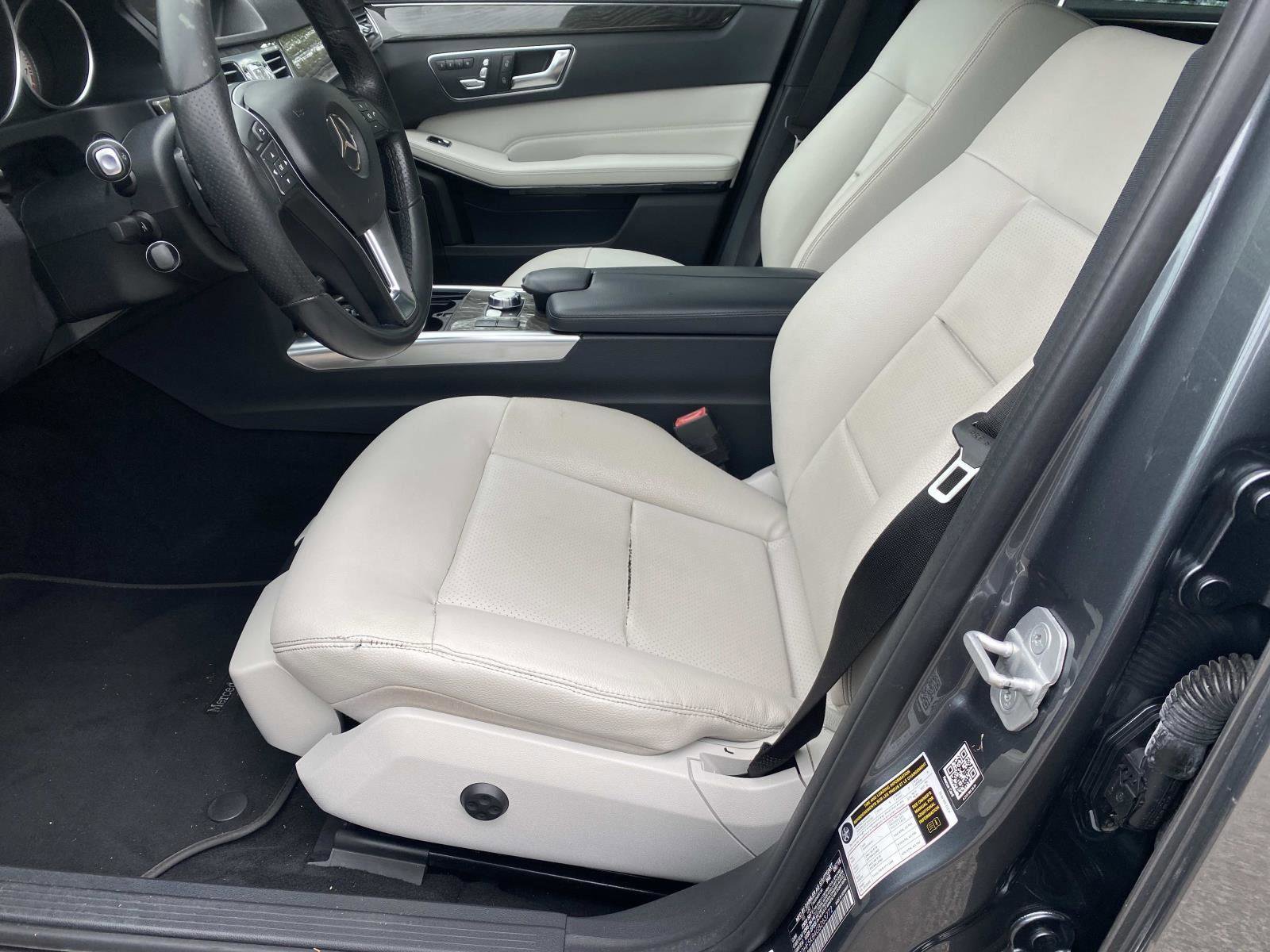 Used 2016 Mercedes-Benz E 350 Sedan image 23