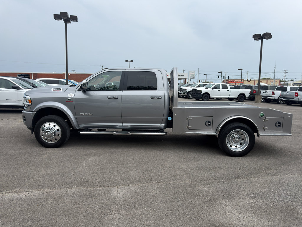 Used 2022 RAM 4500 Laramie AWD/4WD image 8
