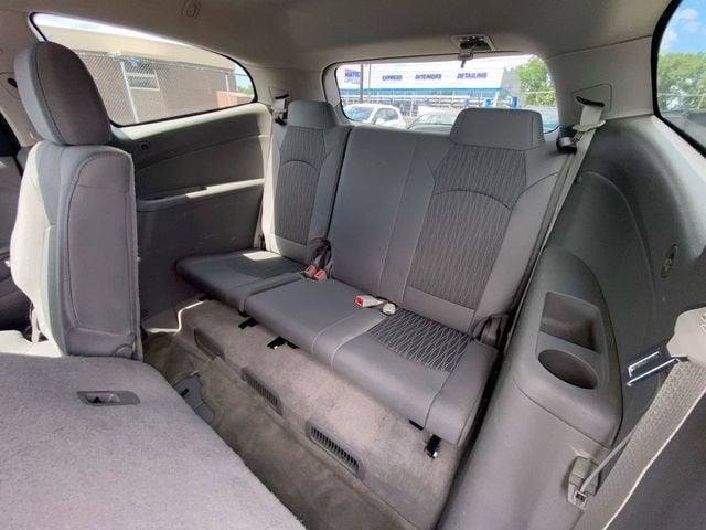 Used 2017 Chevrolet Traverse LS FWD image 26