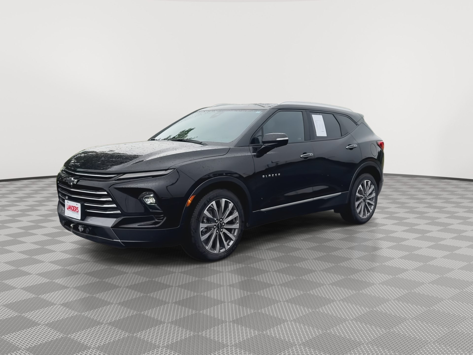Certified 2023 Chevrolet Blazer Premier w/ Driver Confidence II Package AWD/4WD image 4