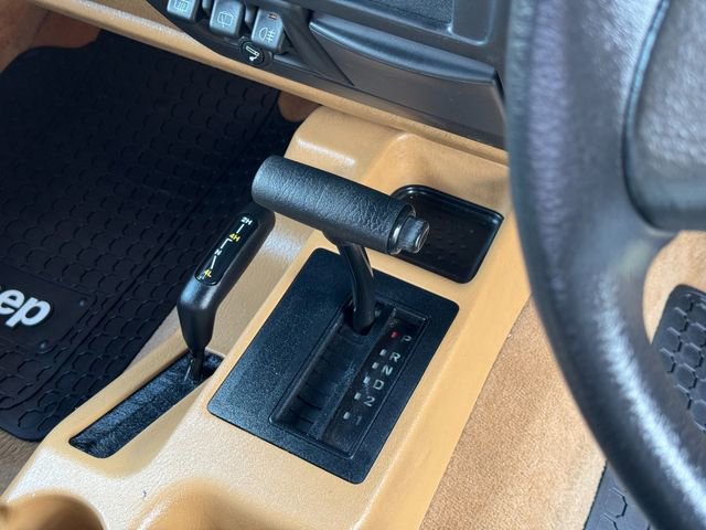 Used 1997 Jeep Wrangler Sahara image 26