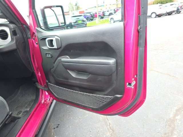 Used 2024 Jeep Gladiator Sport image 37