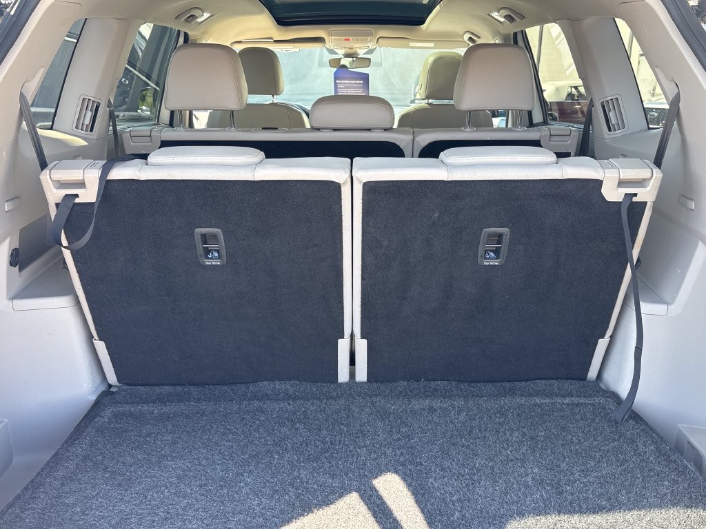 Used 2018 Volkswagen Atlas SEL AWD/4WD image 30
