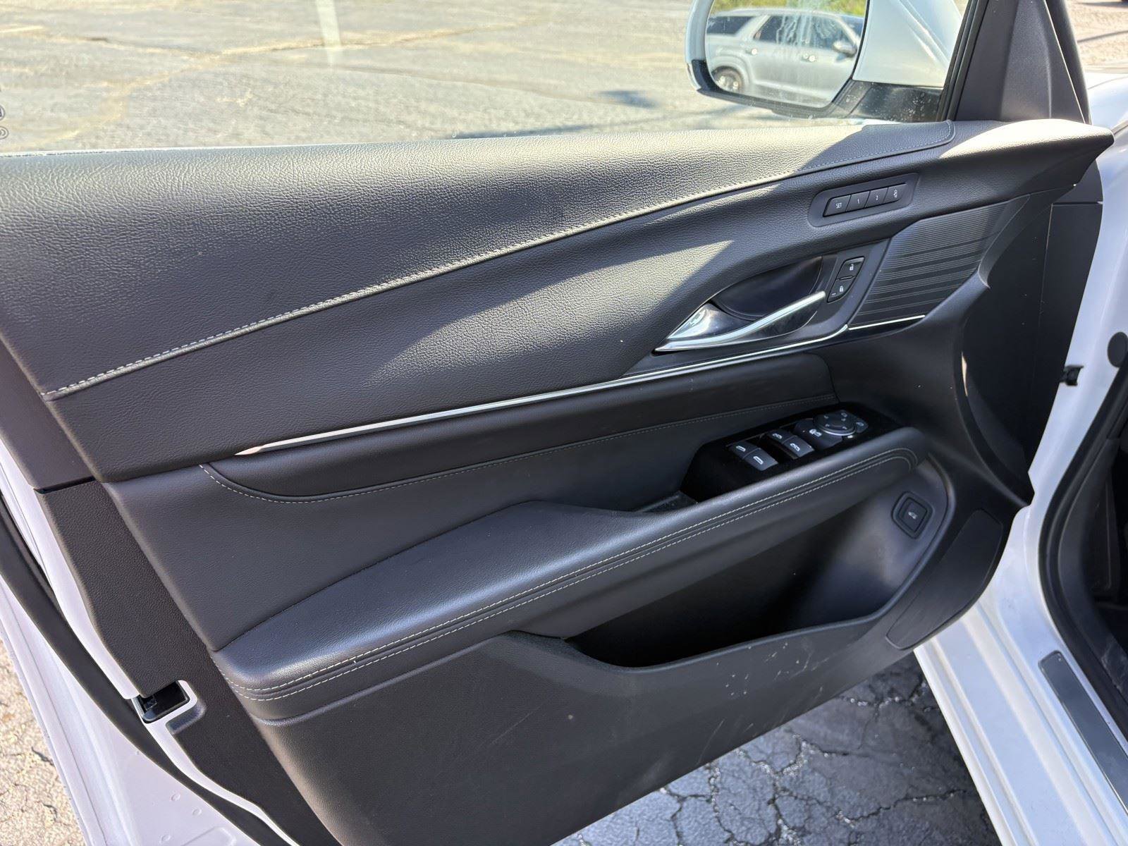 Used 2026 Cadillac CT4 Premium Luxury AWD/4WD image 13