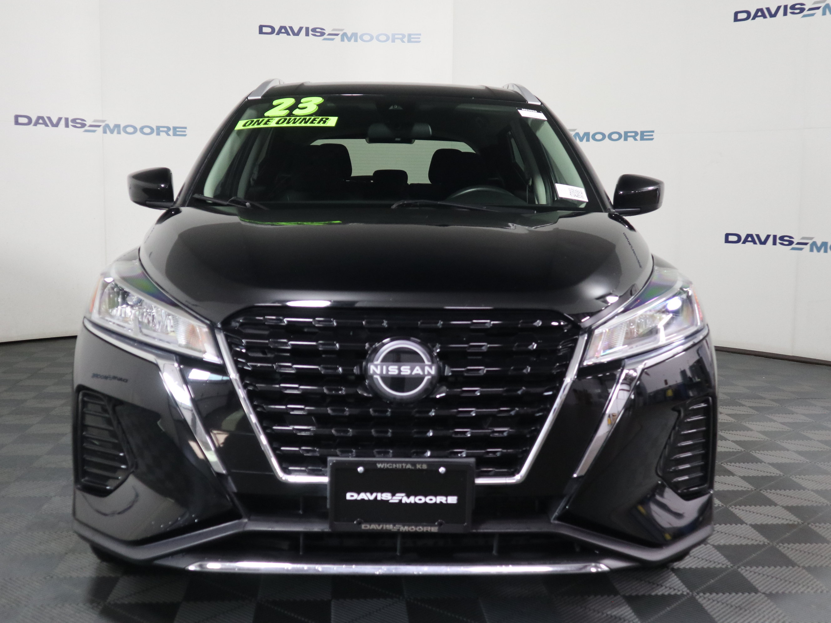 Used 2023 Nissan Kicks SV FWD image 12