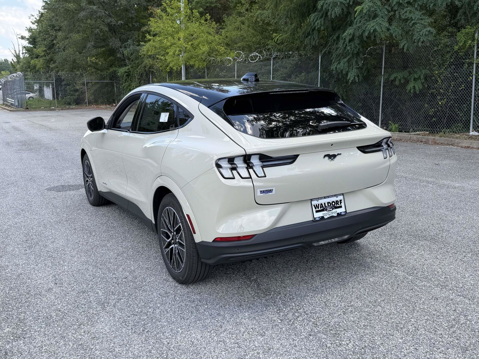New 2026 Ford Mustang Mach-E Premium AWD/4WD image 4