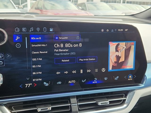 Certified 2025 Chevrolet Equinox EV LT image 17