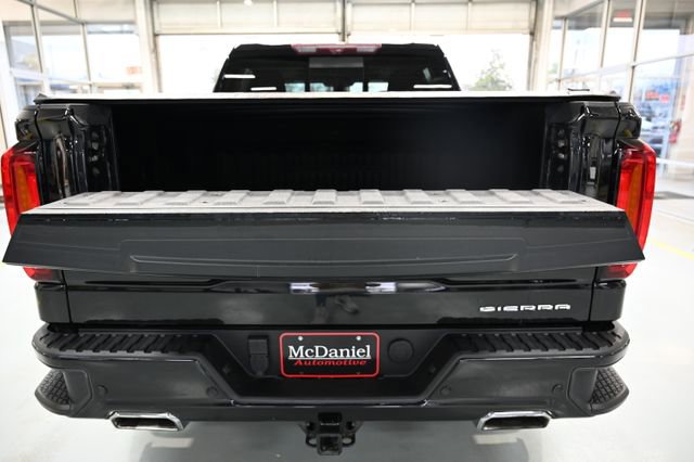 Used 2021 GMC Sierra 1500 Denali w/ Denali Ultimate Package AWD/4WD image 7