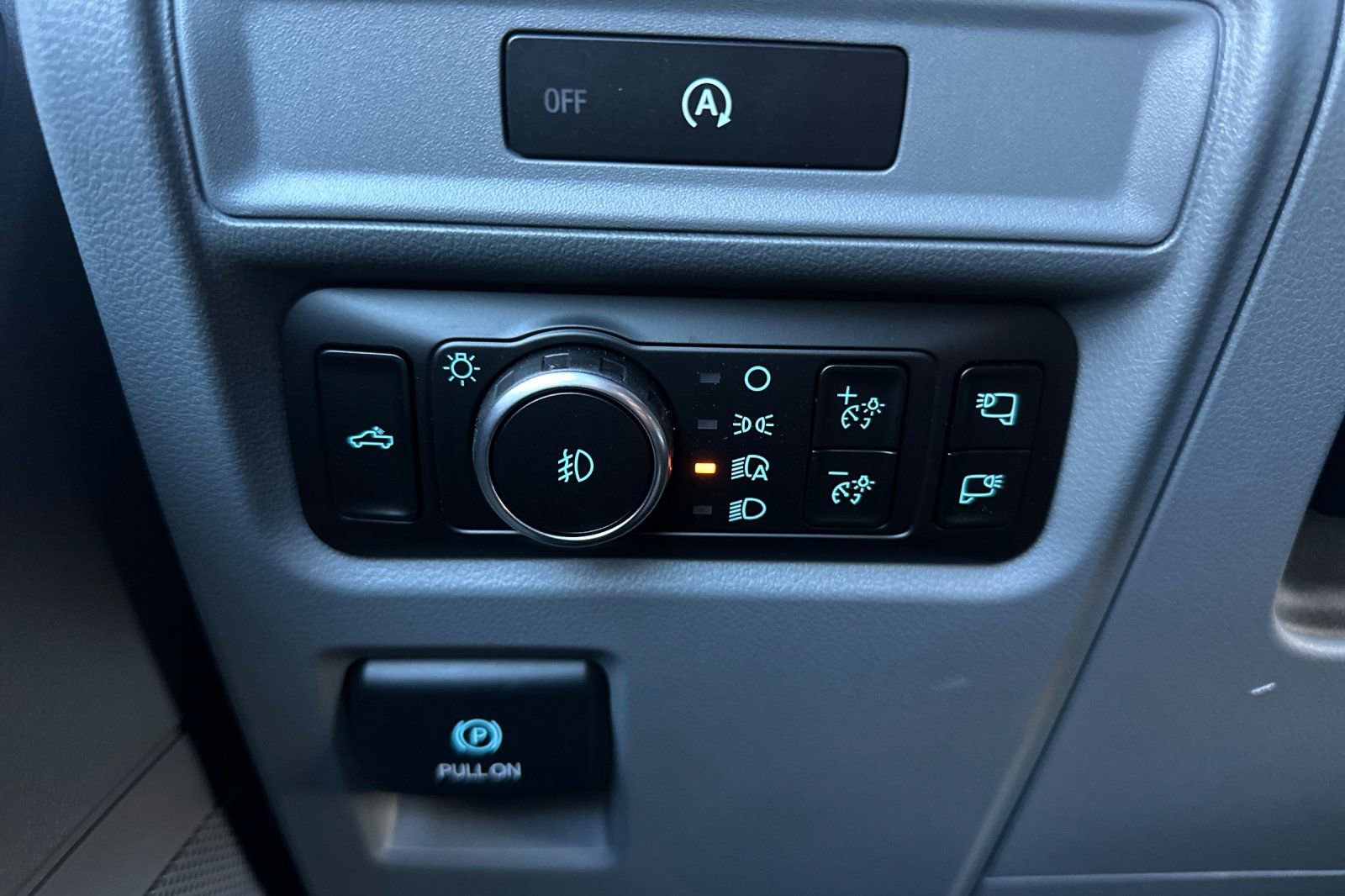 New 2025 Ford F150 XLT w/ Equipment Group 302A MID image 26