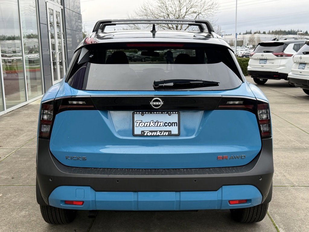 New 2026 Nissan Kicks SR w/ Cold Weather Package image 6
