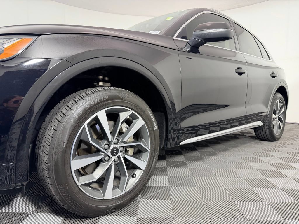 Used 2021 Audi Q5 2.0T Premium Plus AWD/4WD image 12