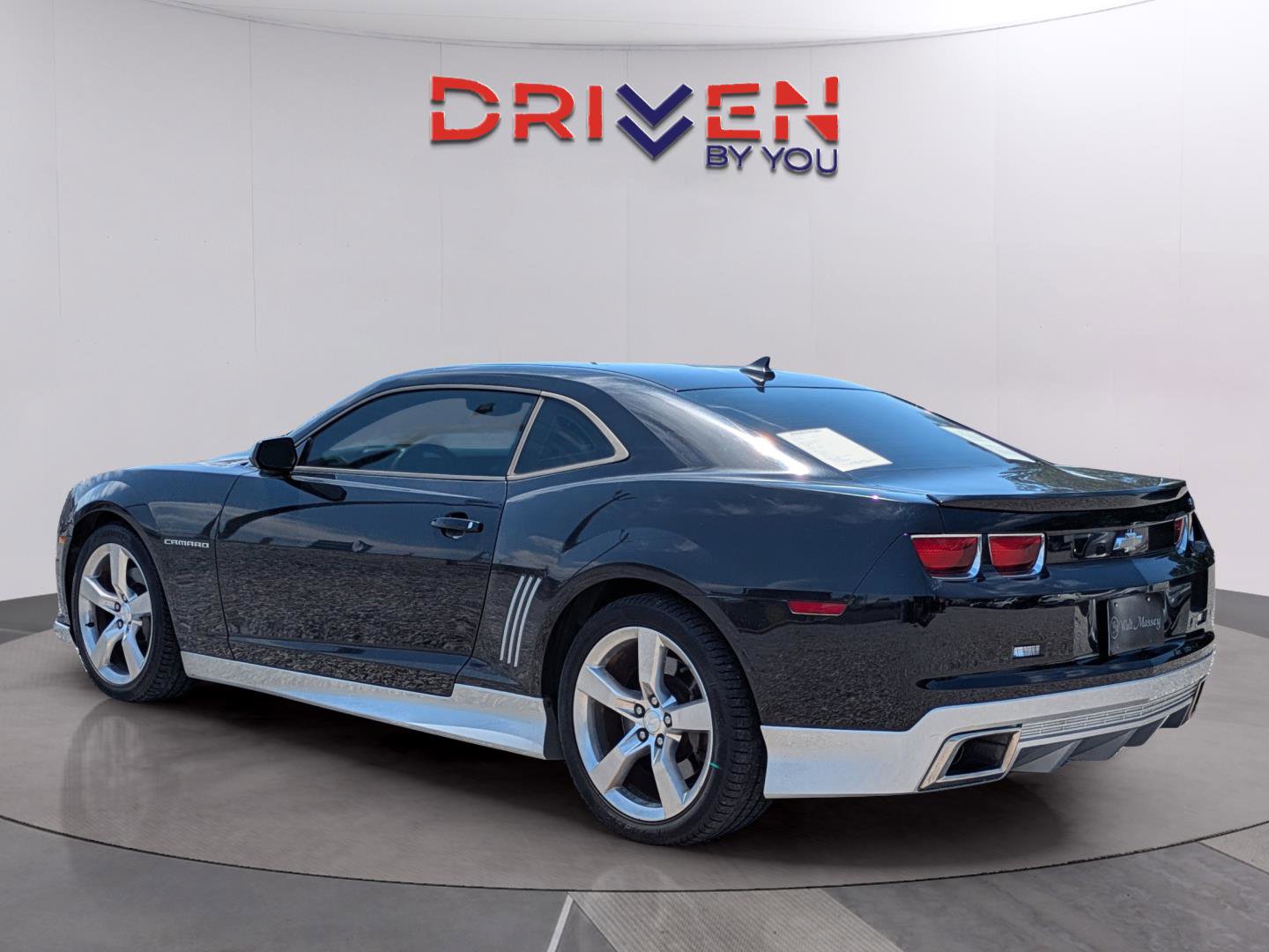 Used 2011 Chevrolet Camaro SS w/ RS Package RWD image 3