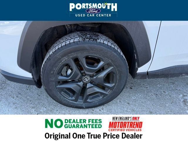 Used 2024 Toyota RAV4 Adventure AWD/4WD image 28