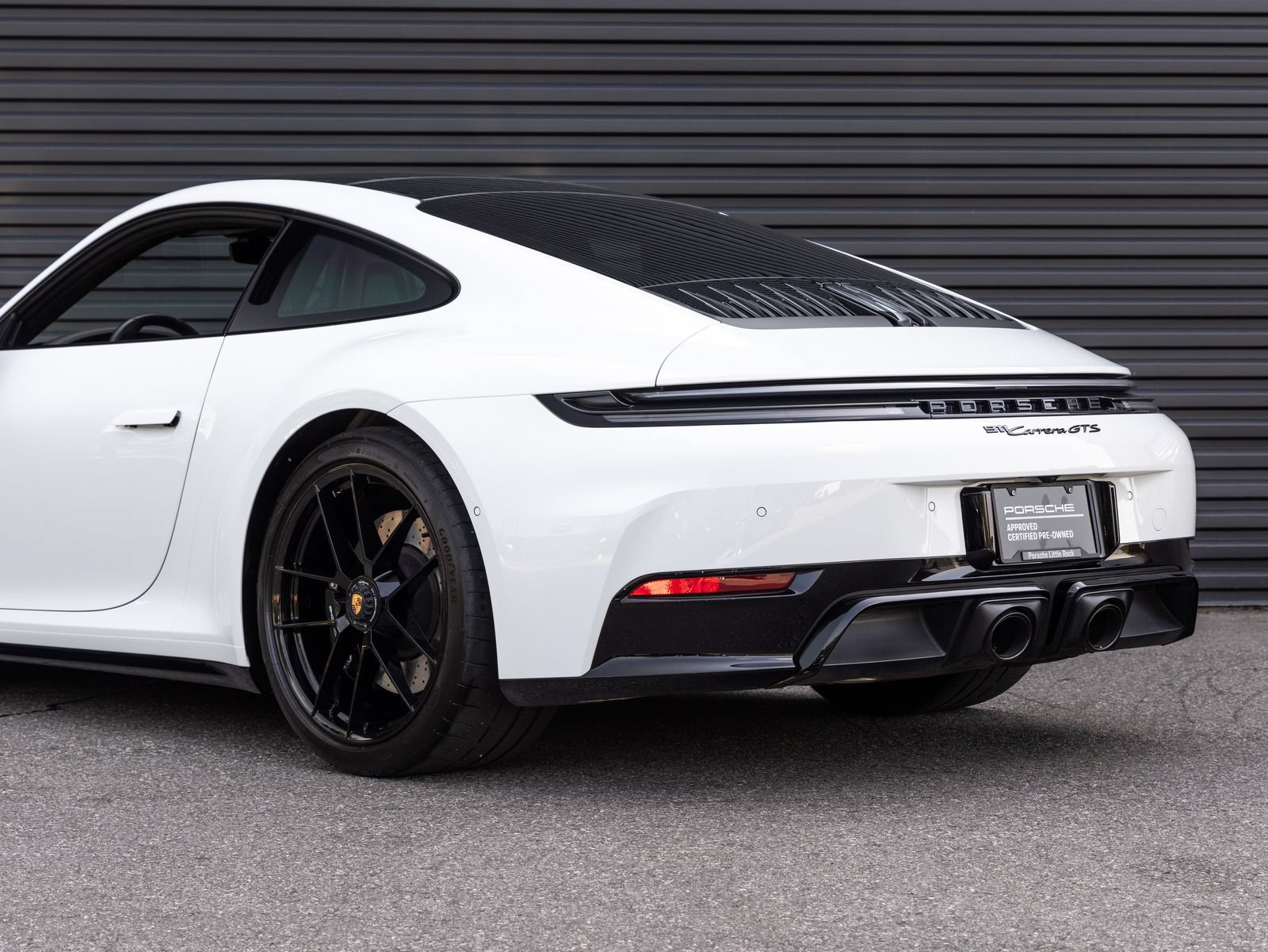 Certified 2025 Porsche 911 Carrera GTS RWD image 11