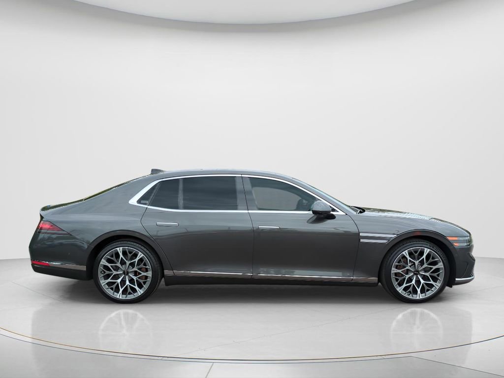 Used 2023 Genesis G90 3.5T AWD/4WD image 5