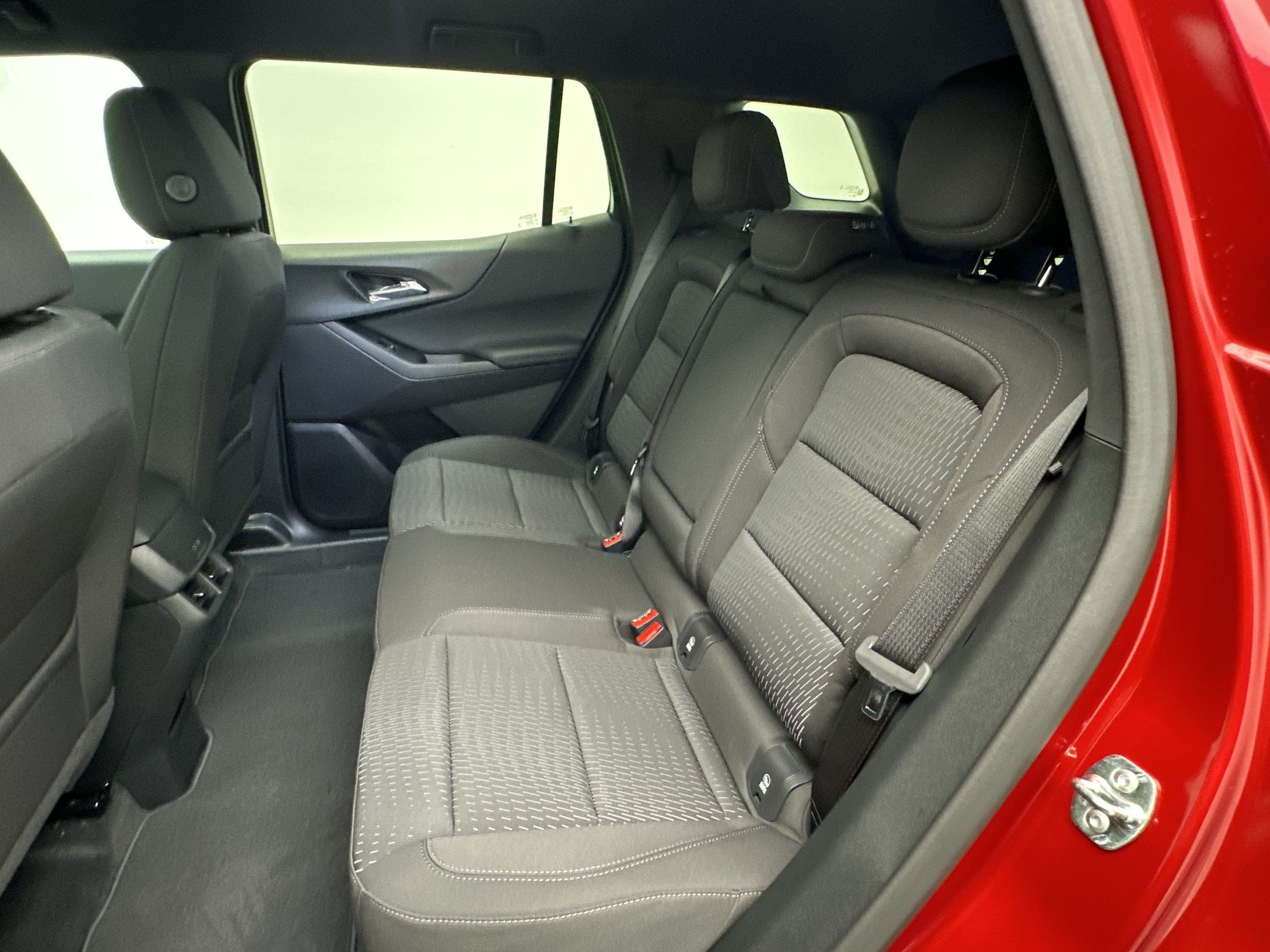 New 2027 Chevrolet Equinox LT AWD/4WD image 23