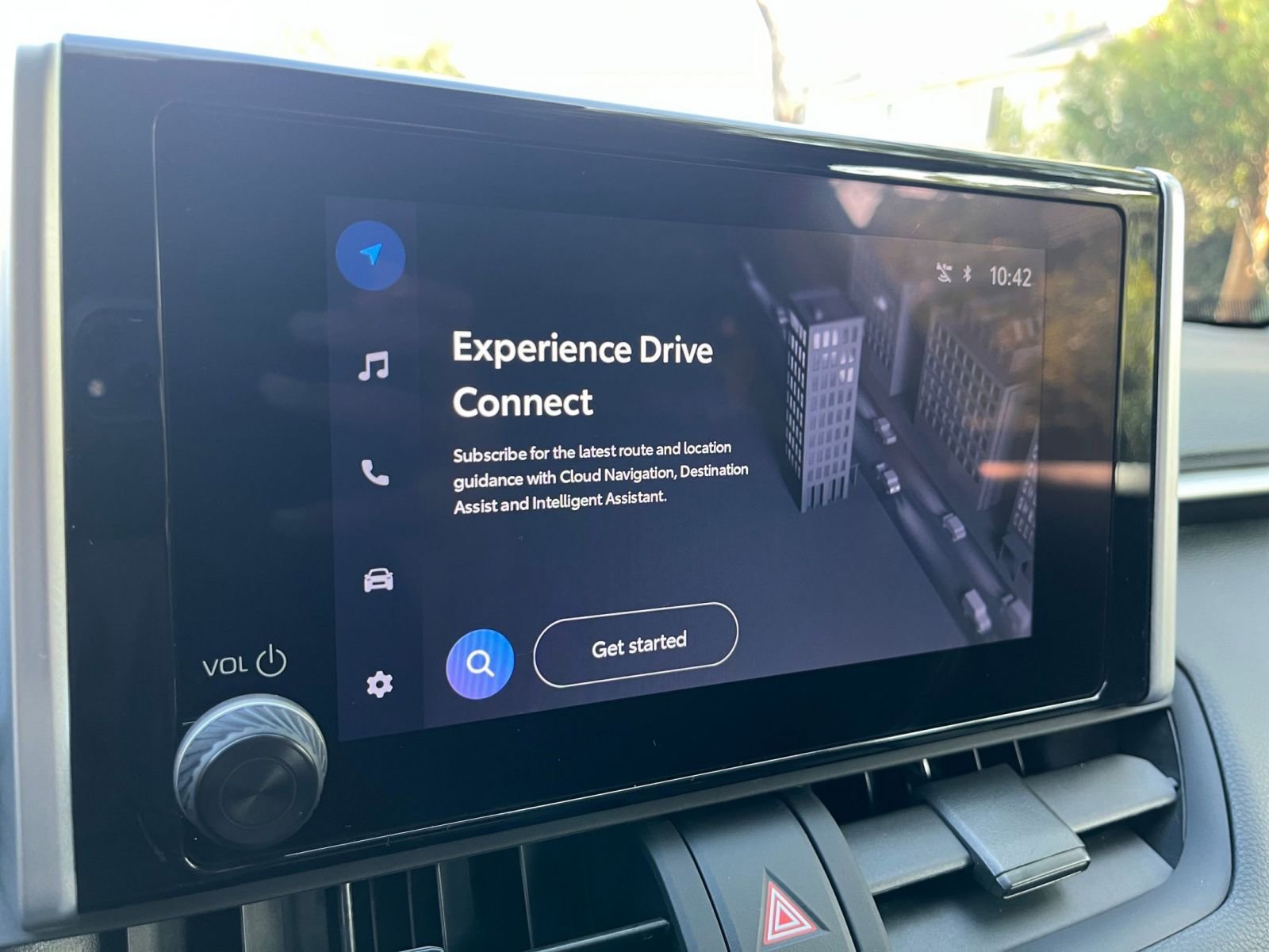 Used 2025 Toyota RAV4 XLE image 21