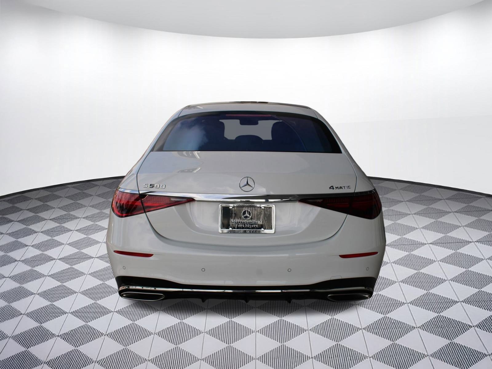 New 2026 Mercedes-Benz S 580 4MATIC Sedan image 10