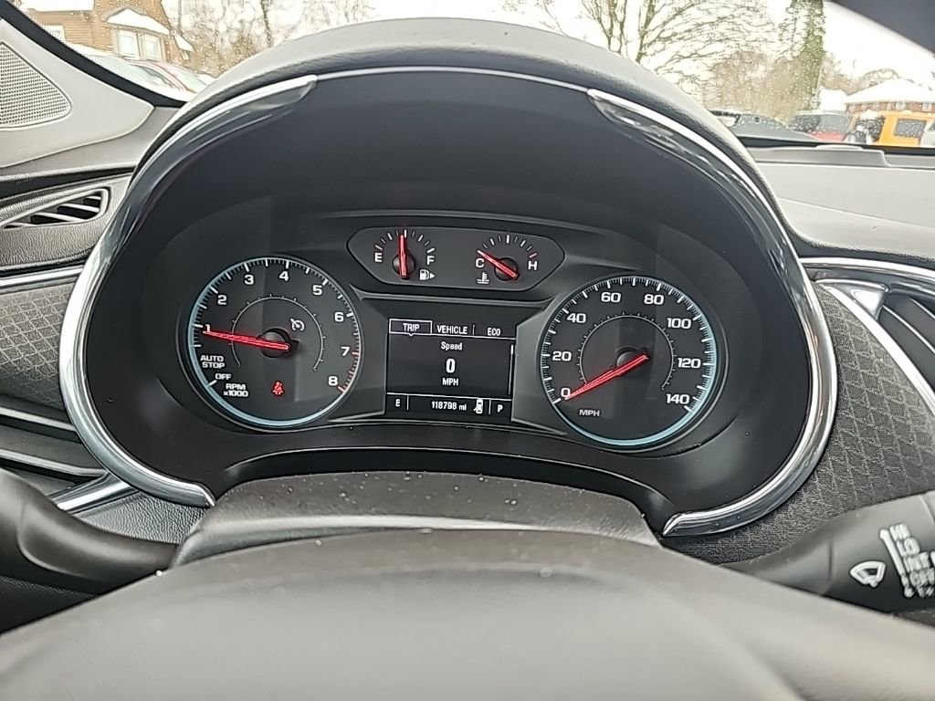 Used 2020 Chevrolet Malibu LT image 19