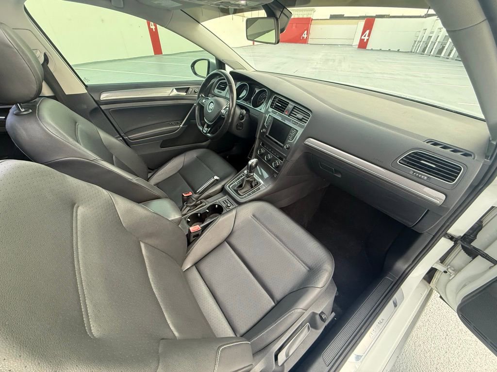 Used 2017 Volkswagen Golf Alltrack SE AWD/4WD image 18