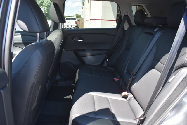 New 2026 Nissan Rogue Dark Armor AWD/4WD image 16