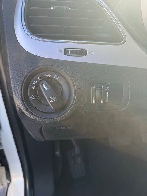 Used 2017 Dodge Journey SXT w/ Blacktop Package AWD/4WD image 15