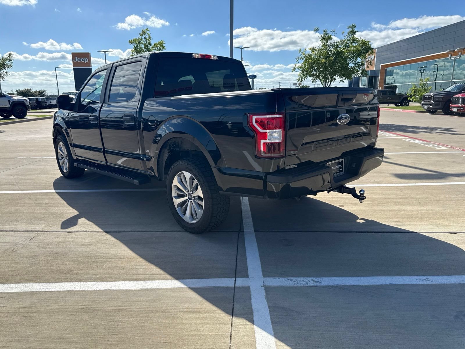 Used 2018 Ford F150 XL w/ Equipment Group 101A Mid AWD/4WD image 3