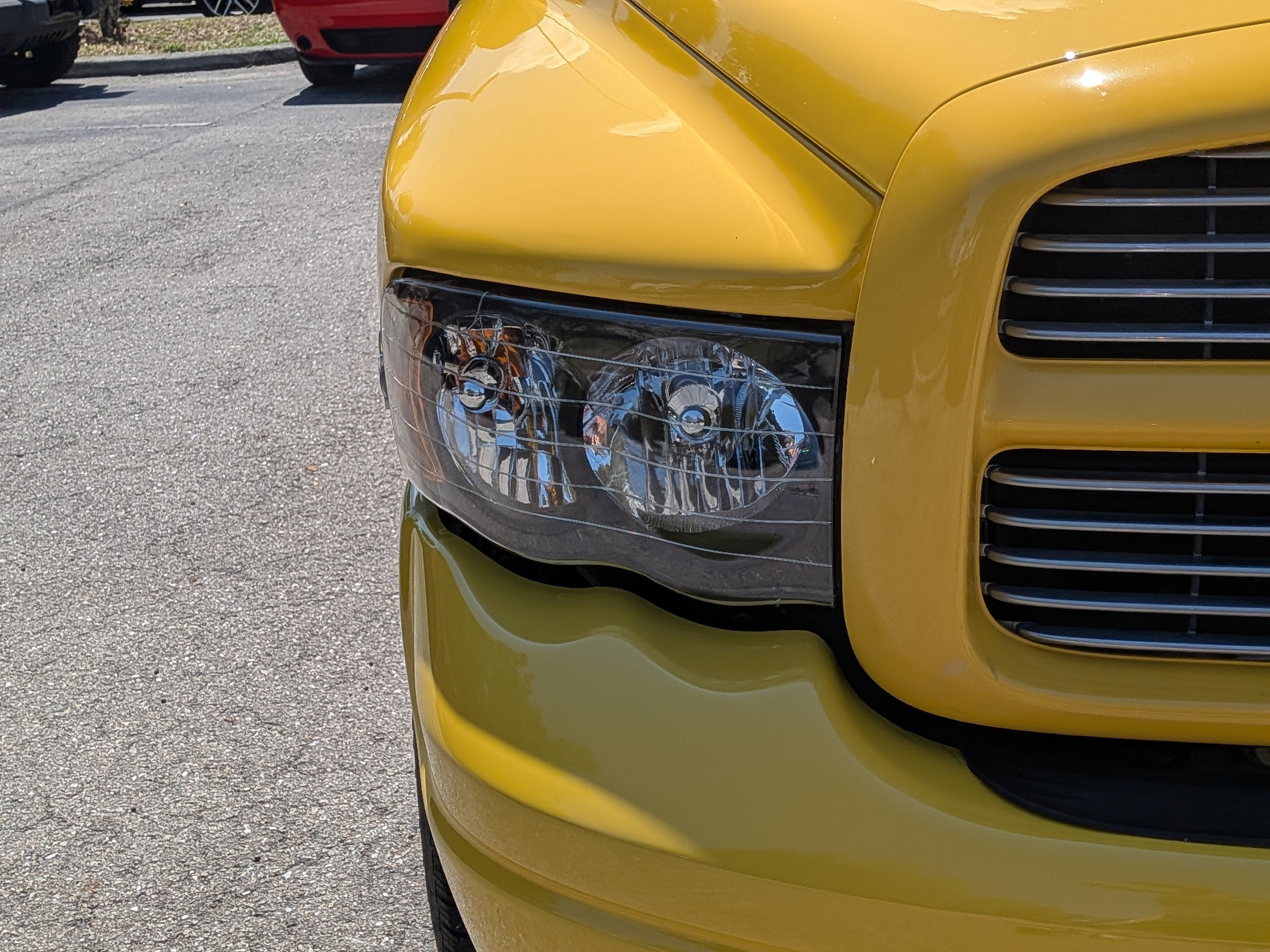 Used 2005 Dodge Ram 1500 Truck SLT w/ Rumblebee Group image 10