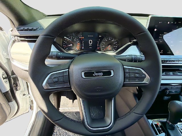 New 2026 Jeep Compass Limited AWD/4WD image 12