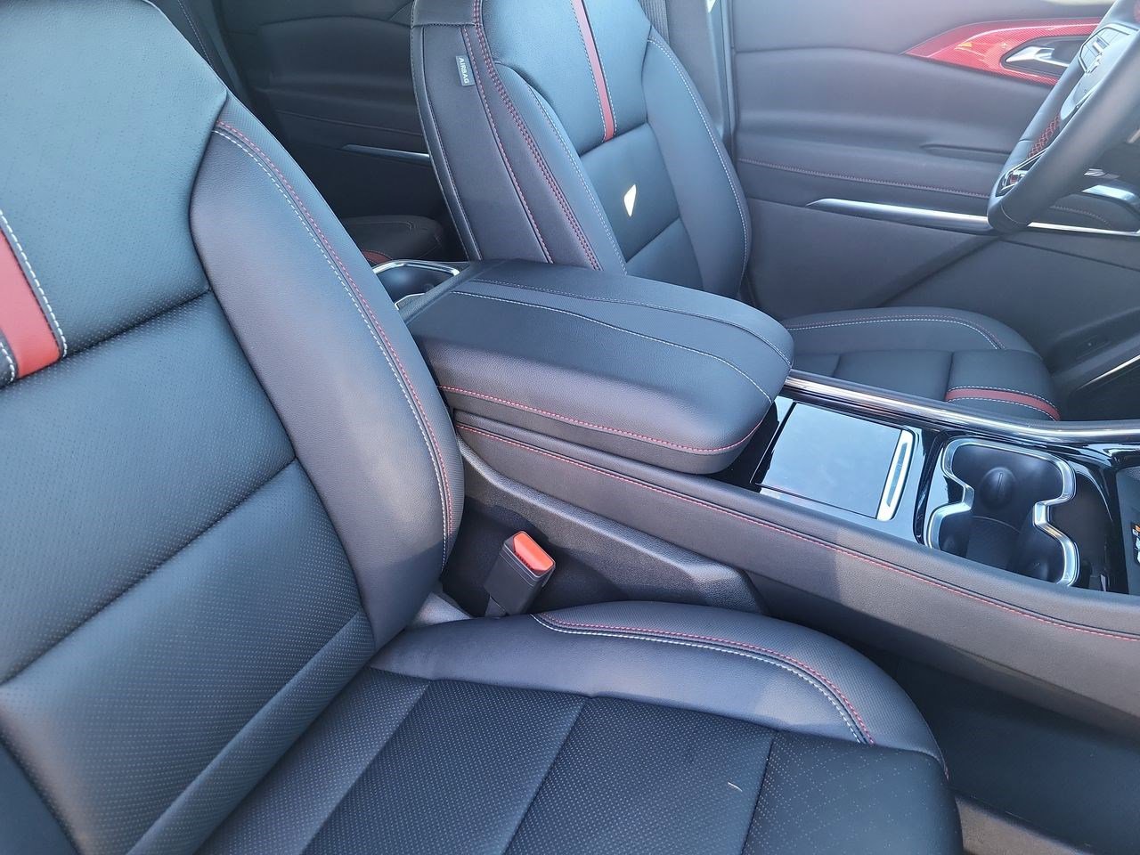 New 2026 Chevrolet Traverse RS image 27